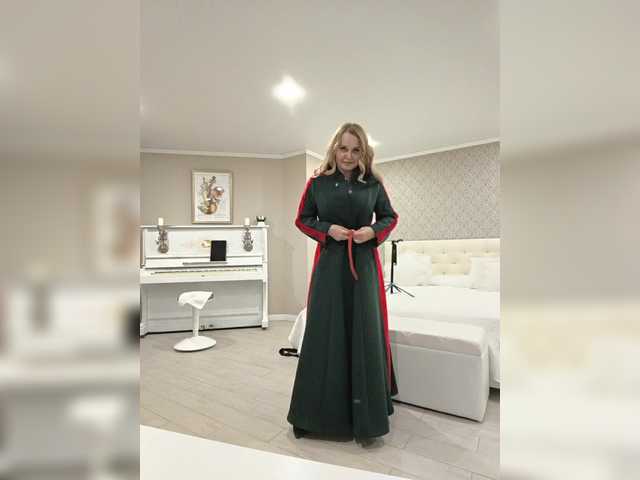 Vai a chattare su Milf_Zabava Milf_Zabava