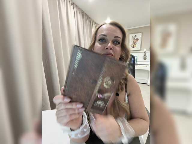 Entrez le videochat erotique avec le
modèle Milf_Zabava Milf_Zabava