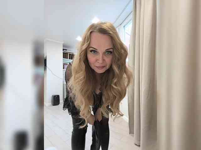 Milf_Zabava's Sexcam