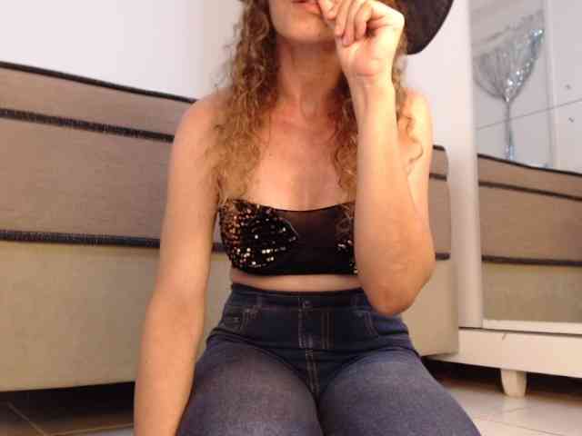 Marilyn241012 webcam