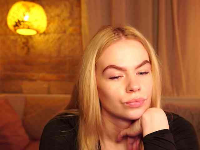 SnowwBarbie webcam