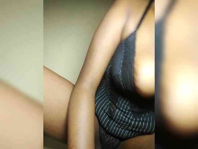 PinkDomina01 webcam