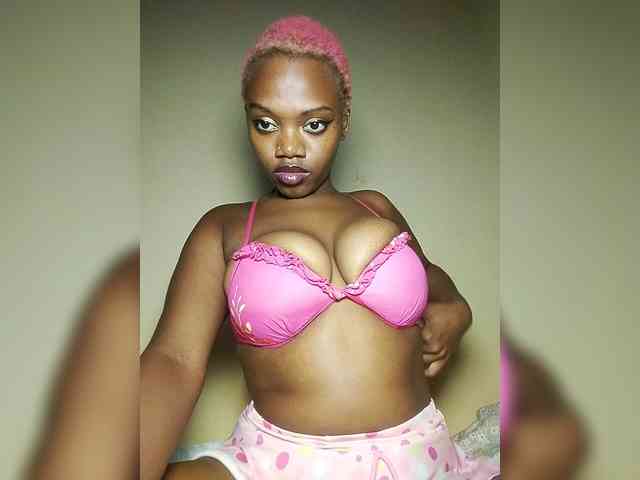 PinkDomina01 webcam