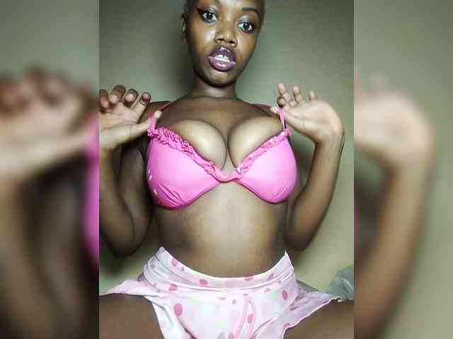 PinkDomina01 webcam