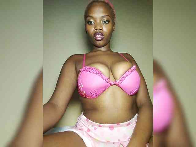 PinkDomina01 webcam