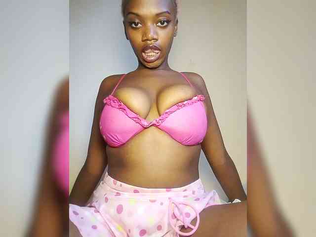 PinkDomina01 webcam
