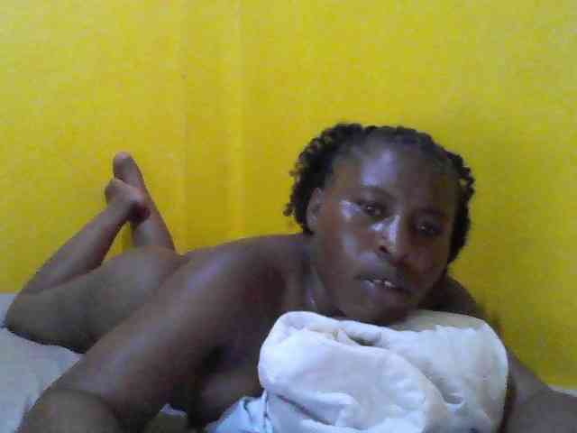 Pinkiesweet webcam