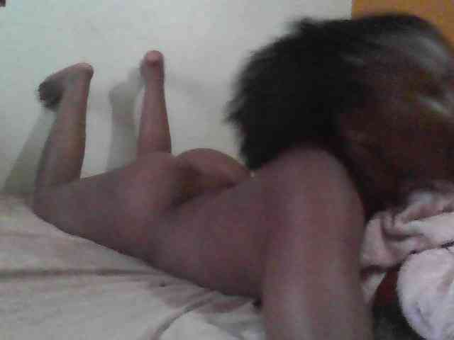 Pinkiesweet webcam