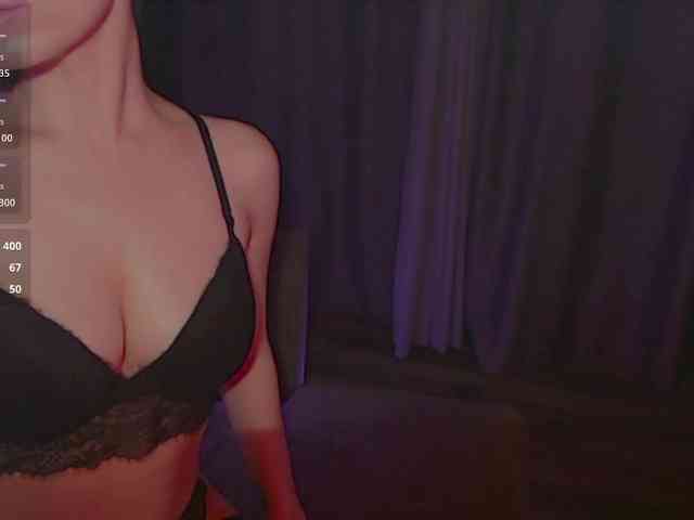 TatiGlow webcam