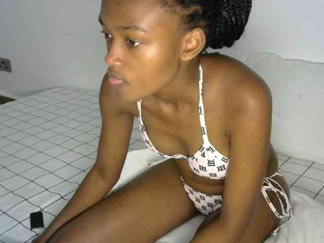 prettyquin254 webcam