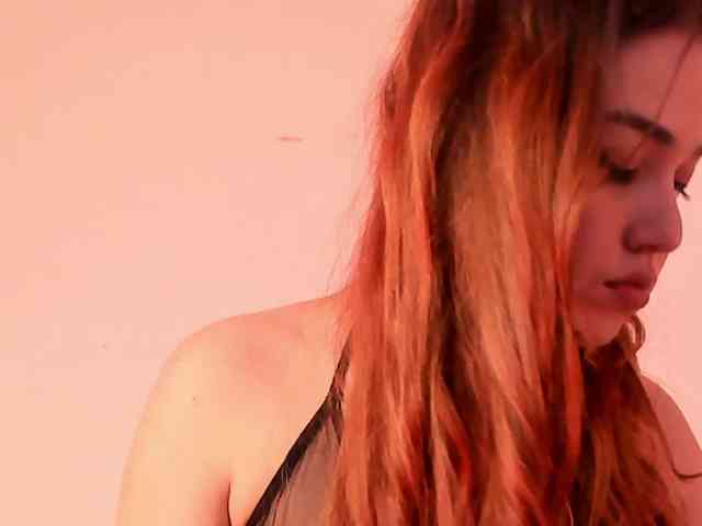 Pamela-Velvet webcam