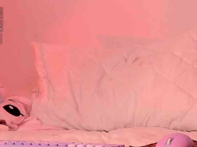 Pamela-Velvet webcam