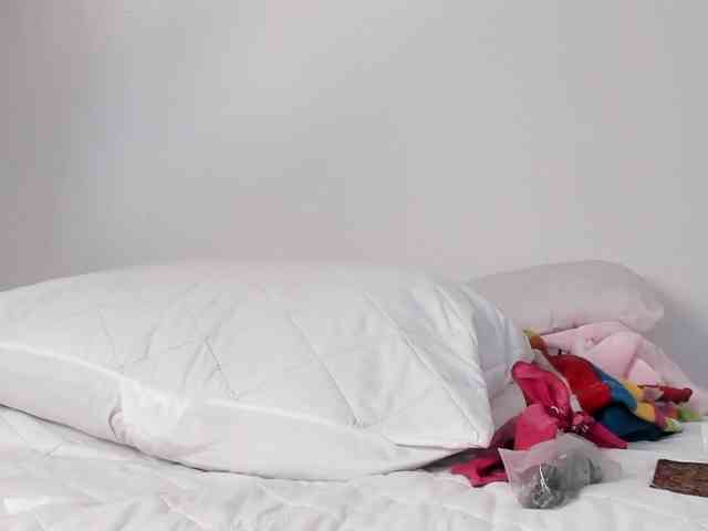 Pamela-Velvet webcam