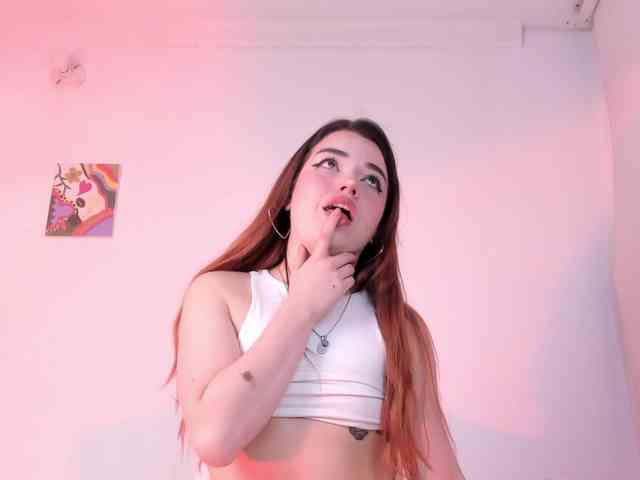 Pamela-Velvet webcam