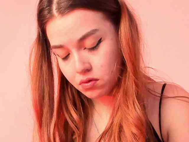 Pamela-Velvet webcam