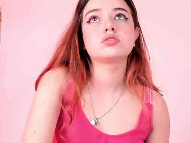 Pamela-Velvet webcam