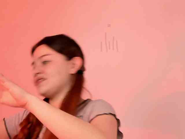 Pamela-Velvet webcam