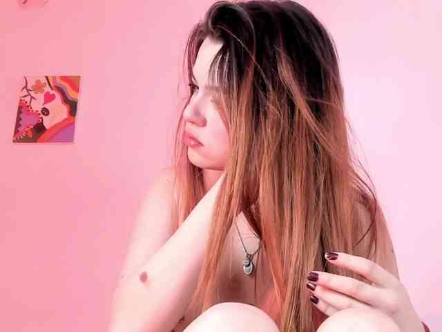 Pamela-Velvet webcam