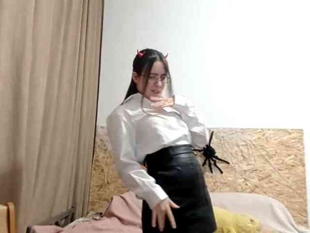 LorrieRingham webcam