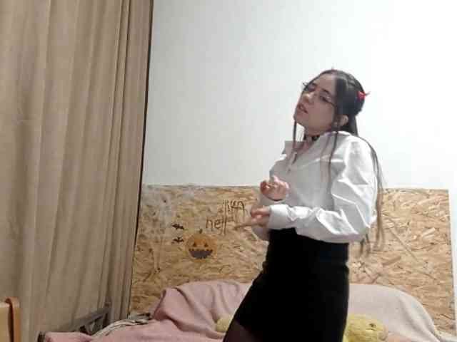 LorrieRingham webcam