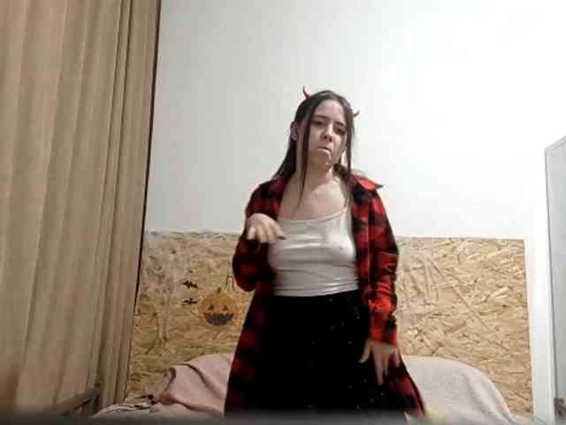 LorrieRingham webcam