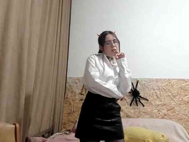 LorrieRingham webcam