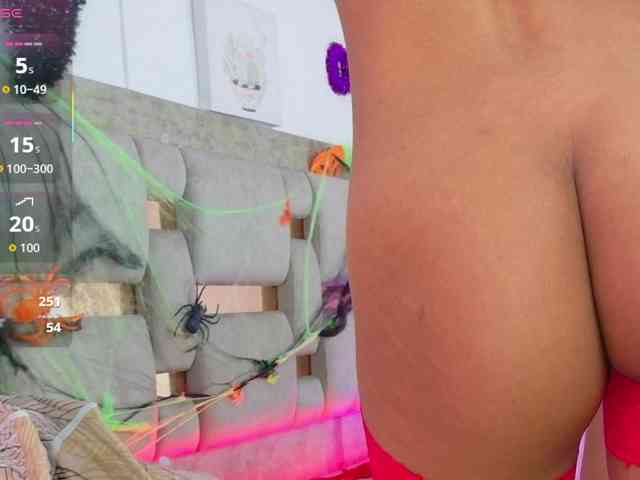 Malia-Brown1 webcam