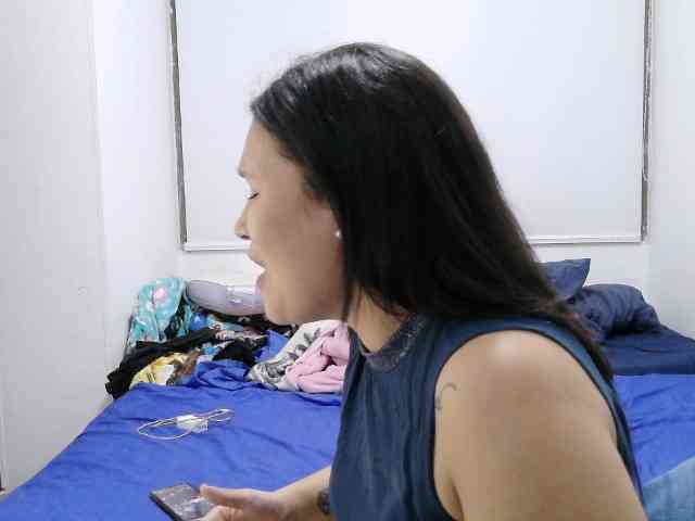 onlyLuxas23 webcam