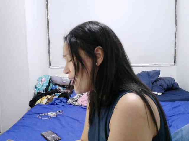 onlyLuxas23 webcam