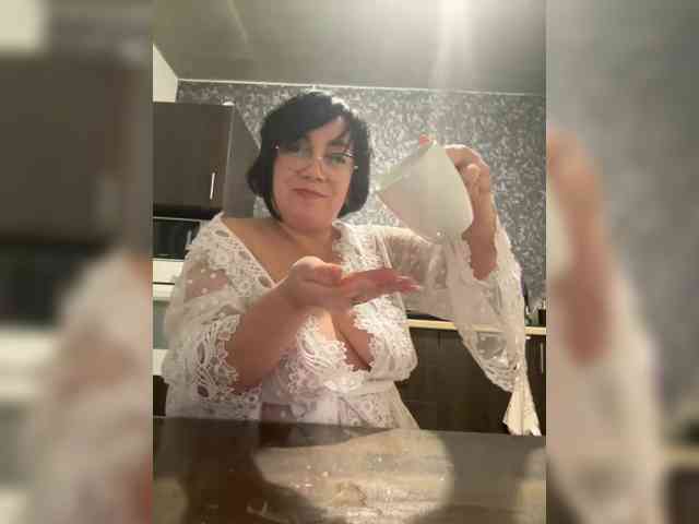 KatrinLove webcam