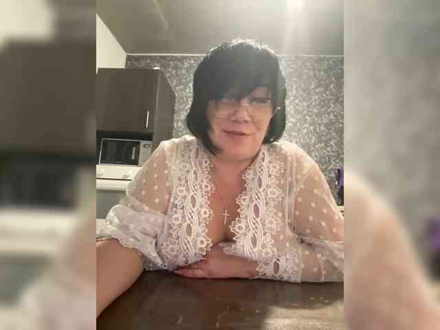 KatrinLove webcam