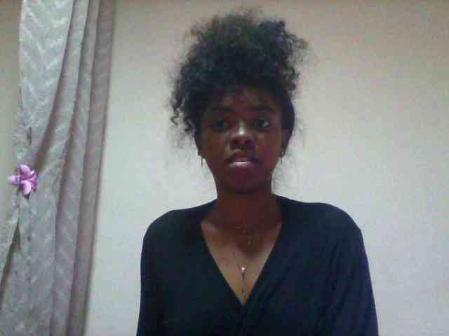 SexyFrenchDoll webcam