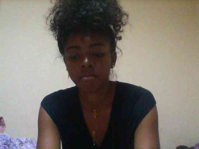 SexyFrenchDoll webcam