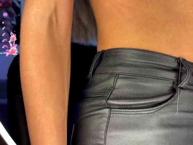 LisaShultz webcam