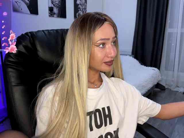 LisaShultz webcam