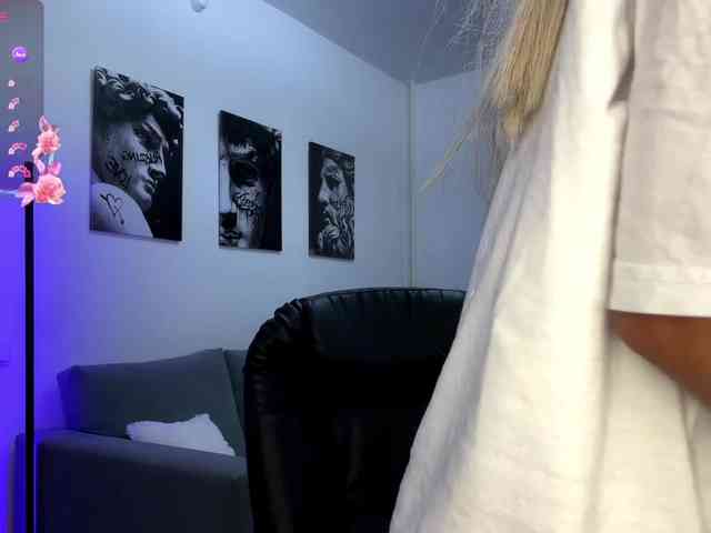 LisaShultz webcam