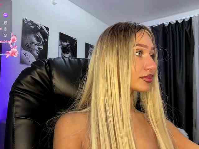 LisaShultz webcam