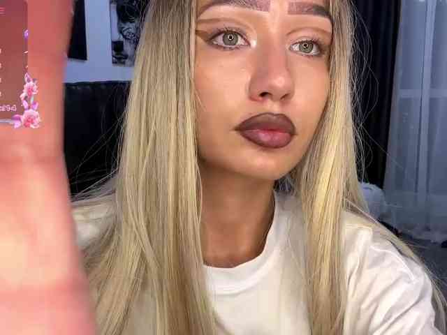 LisaShultz webcam