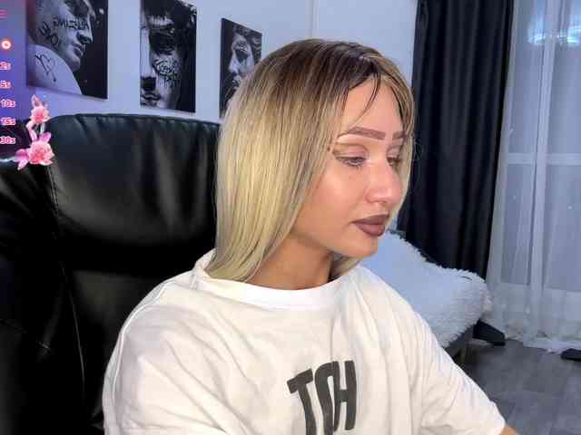 LisaShultz webcam
