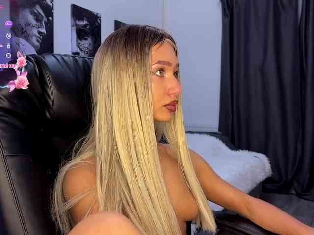 LisaShultz webcam