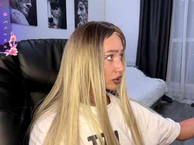 LisaShultz webcam