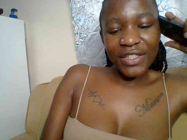 SexyDotta webcam