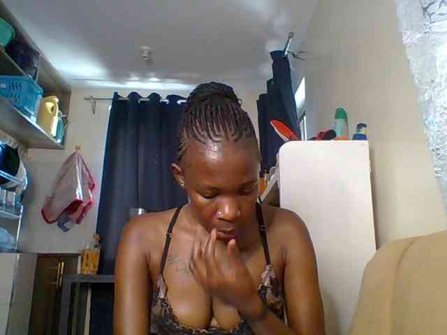 SexyDotta webcam