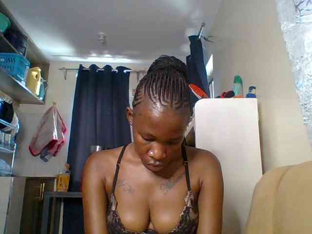 SexyDotta webcam