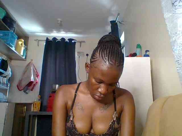 SexyDotta webcam