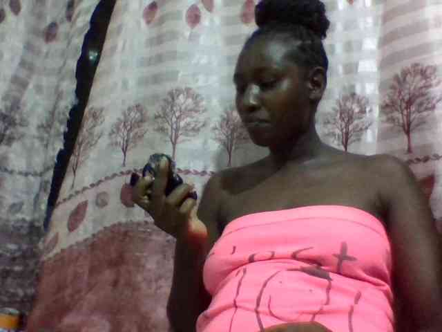 Africanqueen20 webcam