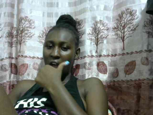 Africanqueen20 webcam