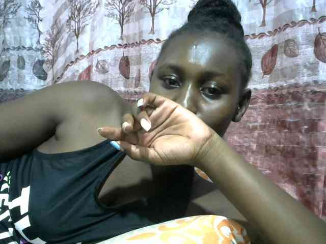 Africanqueen20 webcam