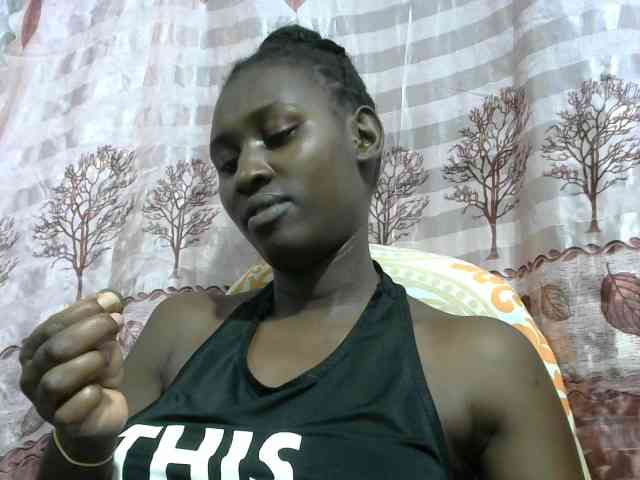 Africanqueen20 webcam