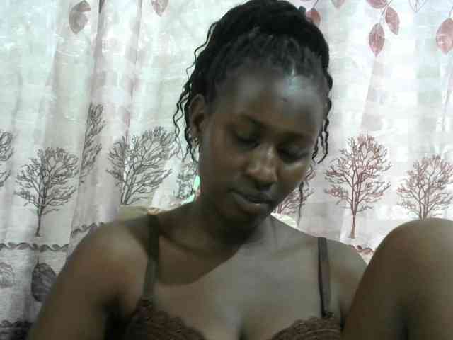 Africanqueen20 webcam